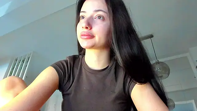 IreneVON online show from November 2025 06:01:01 AM