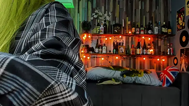 FioraMarmoris online show from January 2025 12:15:01 PM