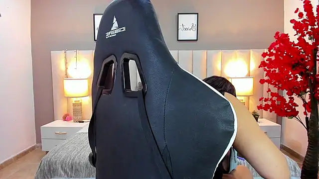 Snapshot of sara_parker069 chatting on September 2025 02:07:02 PM sara parker069 online show from September 2025 02:07:02 PM