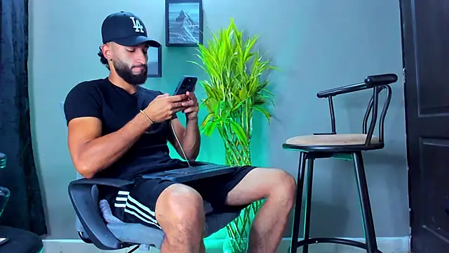 Damian 022 online show from February 2026 02:31:02 PM