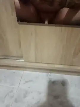 Snapshot of everyoneneeds chatting on April 2026 11:32:01 PM everyoneneeds online show from April 2026 11:32:01 PM