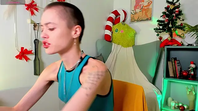 PamelaYong online show from January 2025 01:36:02 PM