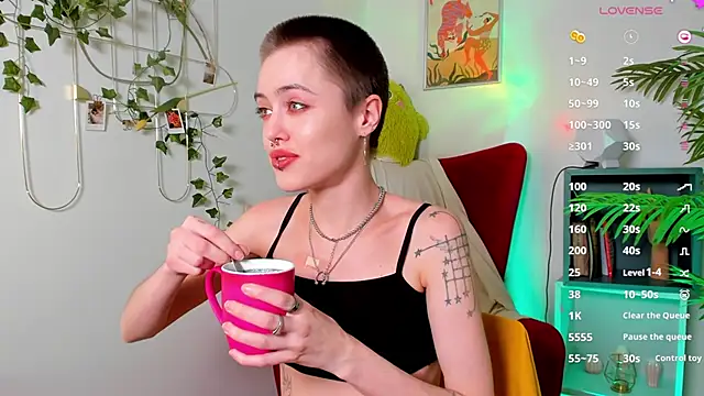 PamelaYong online show from March 2025 01:50:02 PM