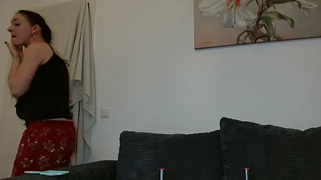 Jasmin-White online show from November 2025 01:22:01 PM