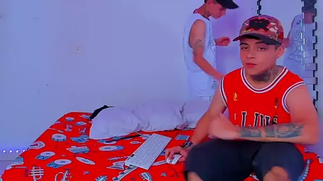 HOT boy2025 online show from December 2024 07:53:02 PM