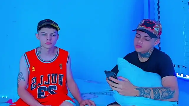 HOT boy2025 online show from January 2025 09:21:01 PM