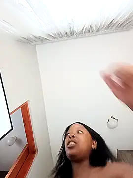 Mayo01  online show from November 2025 05:28:02 AM