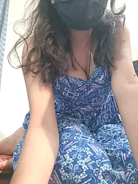 Snapshot of Sonam-378 chatting on January 2025 06:06:01 PM Sonam-378 online show from January 2025 06:06:01 PM