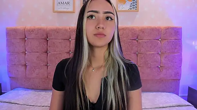 Snapshot of liaa_18 chatting on February 2025 06:35:01 AM liaa 18 online show from February 2025 06:35:01 AM