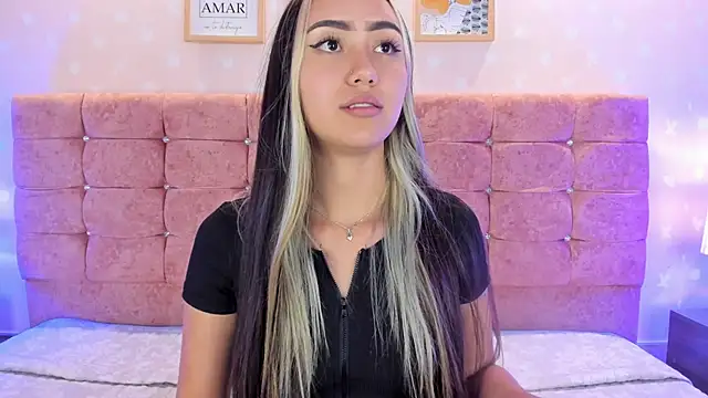 Snapshot of liaa_18 chatting on February 2025 09:36:01 AM liaa 18 online show from February 2025 09:36:01 AM