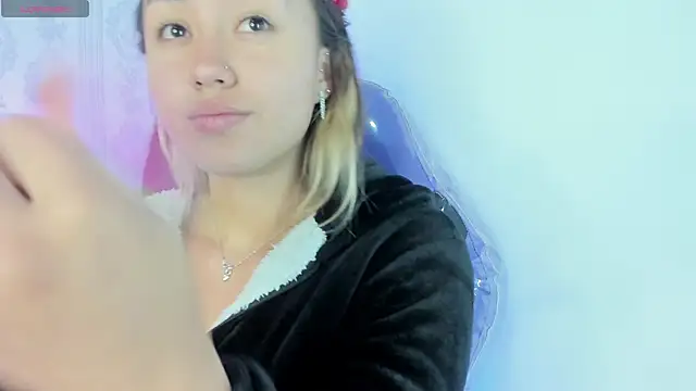 Snapshot of liaa_18 chatting on October 2025 04:59:02 AM liaa 18 online show from October 2025 04:59:02 AM