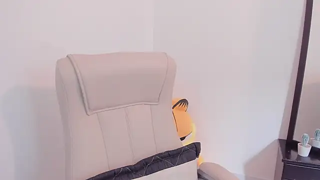 little-eli online show from February 2025 07:07:01 PM