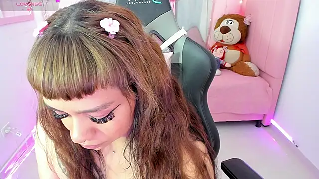 Snapshot of zoesullivan chatting on September 2025 02:50:02 PM zoesullivan online show from September 2025 02:50:02 PM