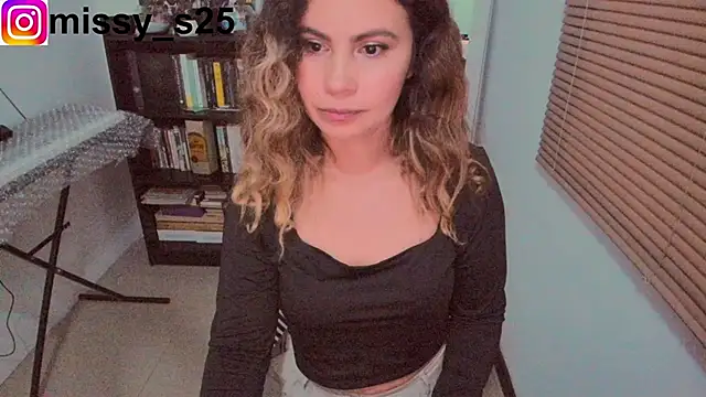 gigi stephans online show from February 2026 02:04:02 AM