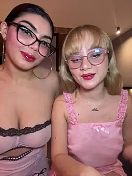 zui lu online show from November 2025 02:39:02 AM