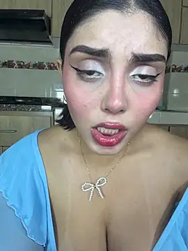 zui lu online show from February 2026 01:24:02 AM