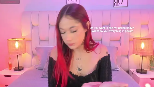 SkinnyFoxy online show from April 2026 08:14:02 PM