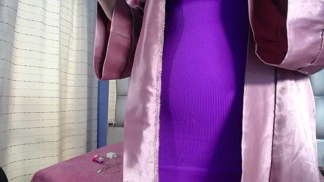 sophia ny online show from March 2025 04:40:02 PM