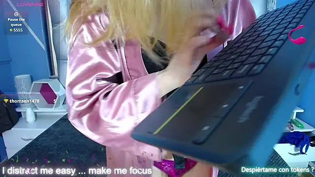 sophia ny online show from September 2025 01:49:02 PM