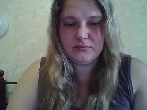 Snapshot of ParisMimi chatting on May 2026 06:55:02 AM ParisMimi online show from May 2026 06:55:02 AM