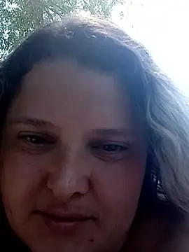 Snapshot of ParisMimi chatting on June 2026 10:37:02 AM ParisMimi online show from June 2026 10:37:02 AM