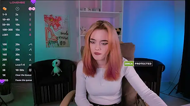 liana kisses online show from March 2025 01:54:01 AM