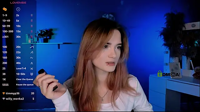 liana kisses online show from October 2025 07:23:02 PM