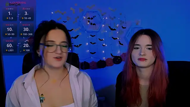 liana kisses online show from October 2025 07:58:02 PM