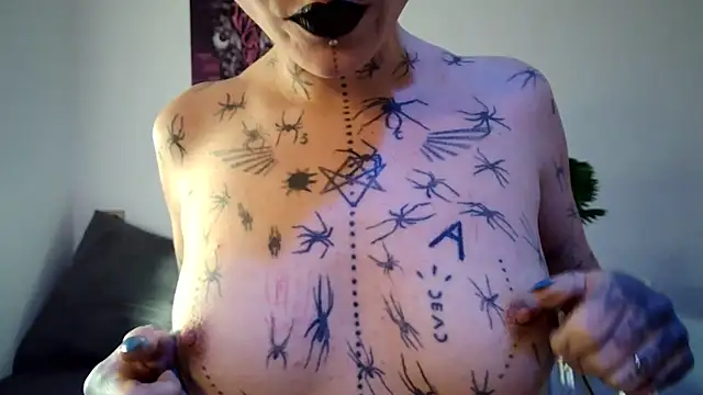 ValeryCrowley14 online show from February 2026 09:15:01 AM