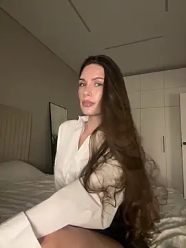 WildOrchid online show from November 2025 10:21:02 PM