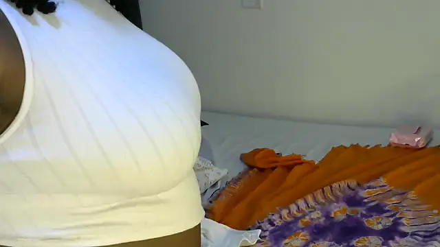 Snapshot of judy_the_booty chatting on April 2026 09:56:01 PM judy the booty online show from April 2026 09:56:01 PM