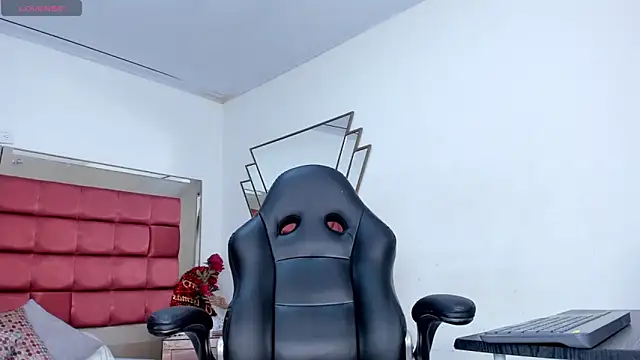 BarbaraKnox  online show from December 2024 02:25:02 PM