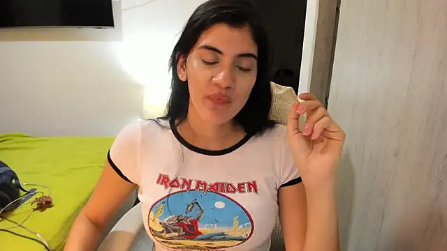 misstoya online show from October 2025 12:07:02 AM