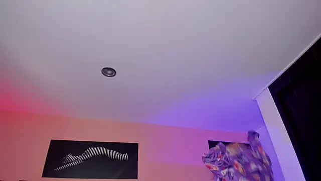 Snapshot of ChloeConnorr chatting on March 2025 08:12:02 AM ChloeConnorr online show from March 2025 08:12:02 AM