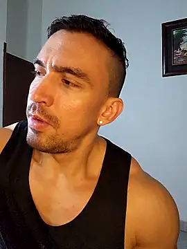 Snapshot of jhay-crux chatting on December 2025 11:11:01 PM jhay-crux online show from December 2025 11:11:01 PM