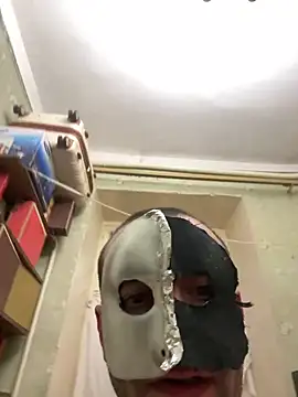 Snapshot of Ariel_Ari chatting on February 2025 03:58:02 AM Ariel Ari online show from February 2025 03:58:02 AM