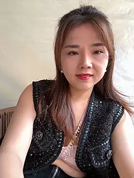 Snapshot of Efangfang chatting on December 2024 05:42:01 AM Efangfang online show from December 2024 05:42:01 AM