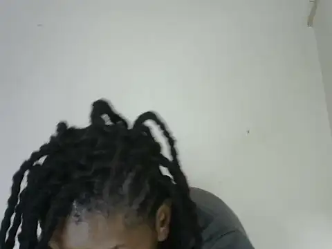 Pretty-emmie online show from February 2025 06:41:02 PM