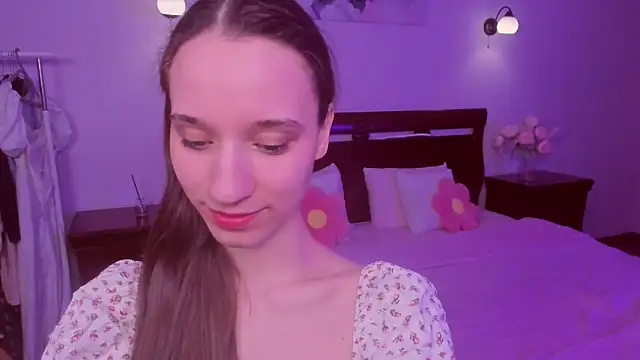 Snapshot of StaceySunny chatting on February 2026 05:35:02 PM StaceySunny online show from February 2026 05:35:02 PM