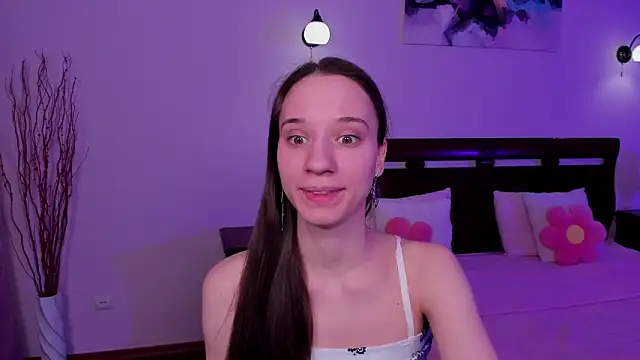 Snapshot of StaceySunny chatting on March 2026 05:15:01 PM StaceySunny online show from March 2026 05:15:01 PM