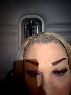 zayury88 online show from November 2025 07:08:01 AM