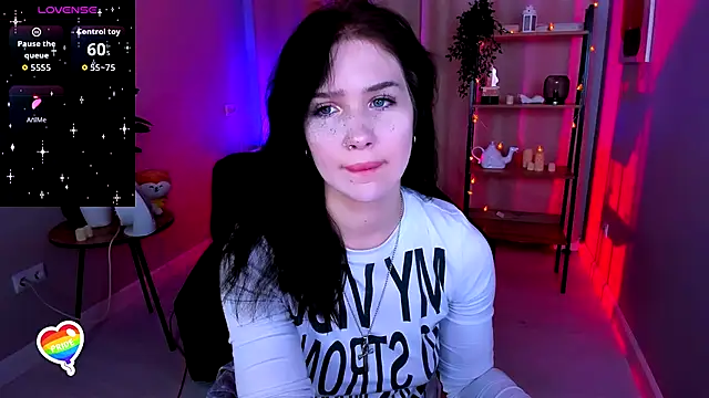 Snapshot of Lia_xxGirl chatting on November 2025 10:32:01 PM Lia xxGirl online show from November 2025 10:32:01 PM