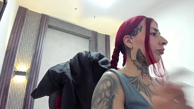 selene red  online show from June 2026 02:28:01 AM