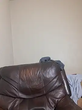 Snapshot of theDemente18 chatting on November 2025 09:54:02 AM theDemente18 online show from November 2025 09:54:02 AM