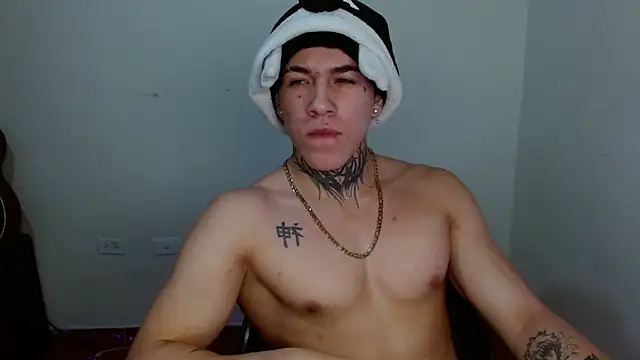 bigryuk0 online show from December 2024 02:38:02 PM