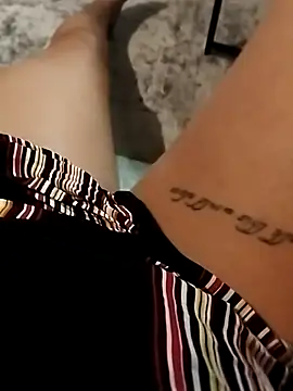 Snapshot of MarochienneAnissa chatting on February 2026 12:20:01 AM MarochienneAnissa online show from February 2026 12:20:01 AM