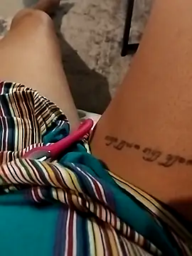 Snapshot of MarochienneAnissa chatting on February 2026 12:55:02 AM MarochienneAnissa online show from February 2026 12:55:02 AM