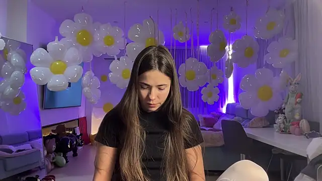 Mika Miller online show from March 2026 10:27:02 PM