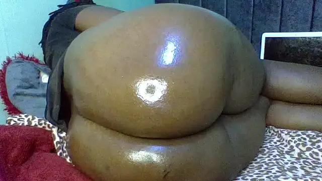 sweettnadia online show from February 2025 06:57:02 PM