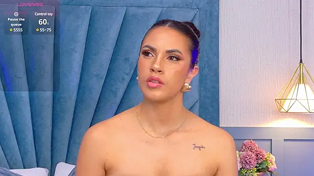 Camille Torres online show from February 2025 12:58:01 PM